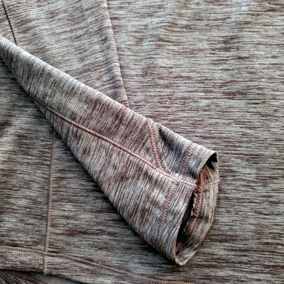 Under Armour cold gear long sleeve gray peach compression top M NWT - Picture 3 of 5